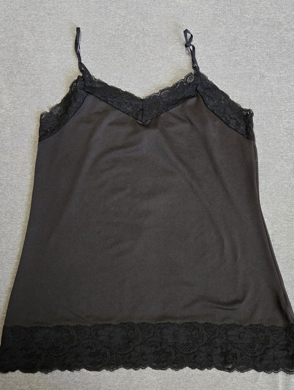White House Black Market Black Lace Trim Cami Tank Top Large Y2K Layering